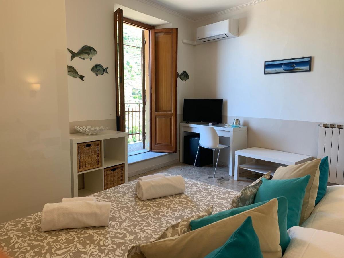 מנרולה Affittacamere San Giorgio מראה חיצוני תמונה